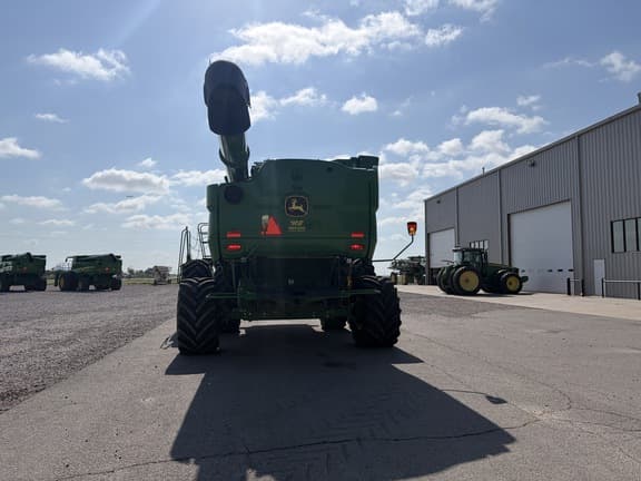 Image of John Deere S780 equipment image 3