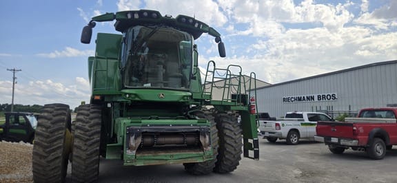 2024 John Deere S780 Equipment Image0