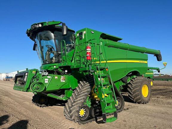 Image of John Deere S780 Primary image