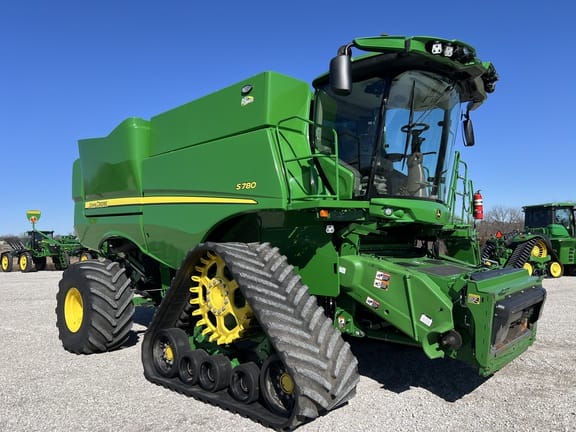 2024 John Deere S780 Equipment Image0