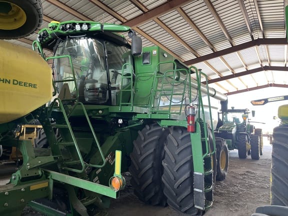 2024 John Deere S780 Equipment Image0