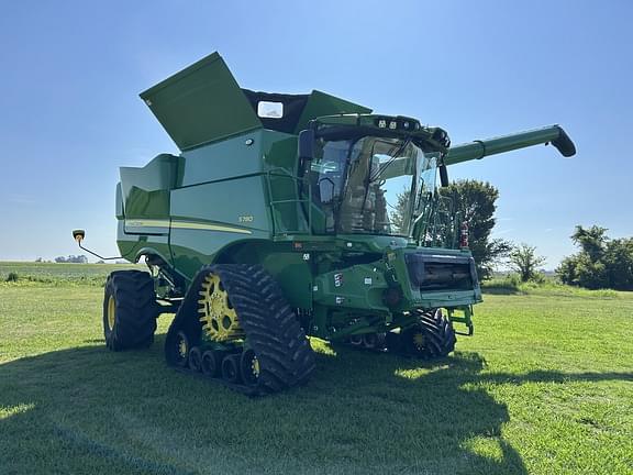 Image of John Deere S780 equipment image 1