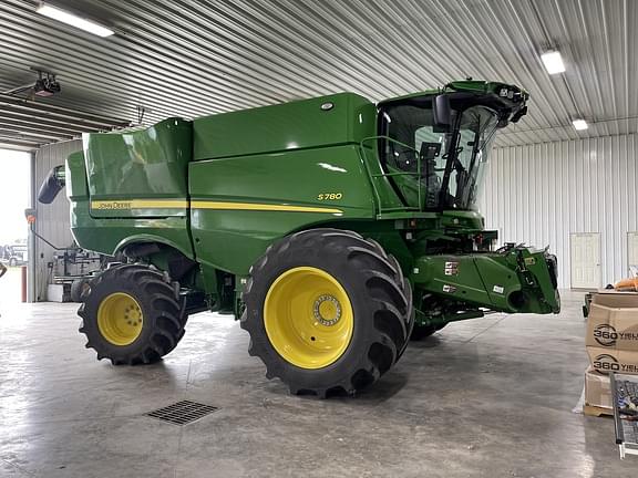 Image of John Deere S780 Primary image