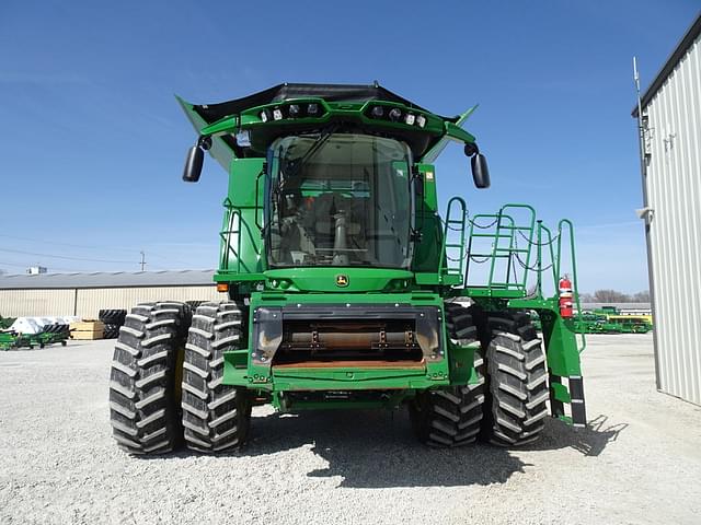 Image of John Deere S780 equipment image 4