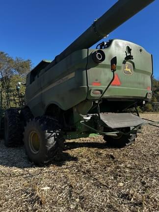 Image of John Deere S780 equipment image 4