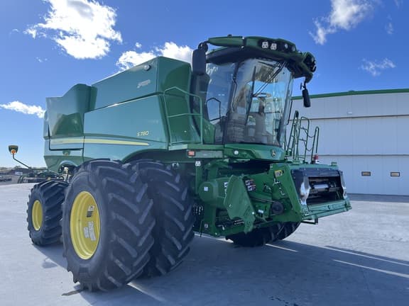 Image of John Deere S780 Primary image