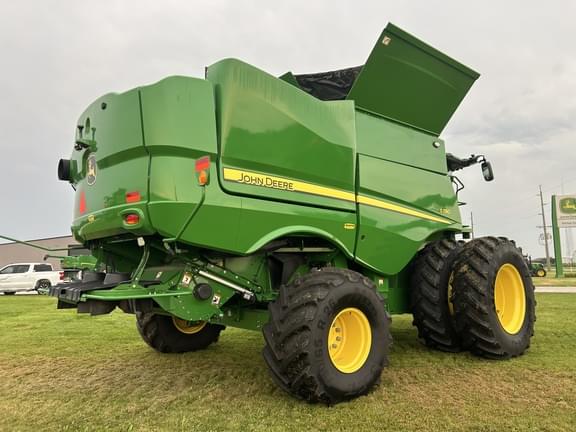 Image of John Deere S780 equipment image 3