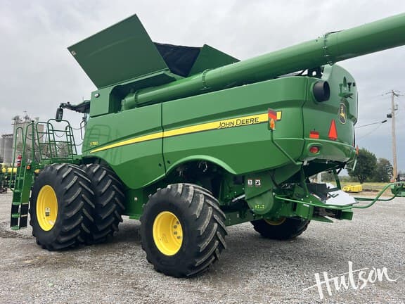 Image of John Deere S780 equipment image 3