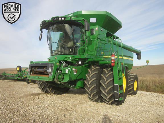 Image of John Deere S780 Primary image