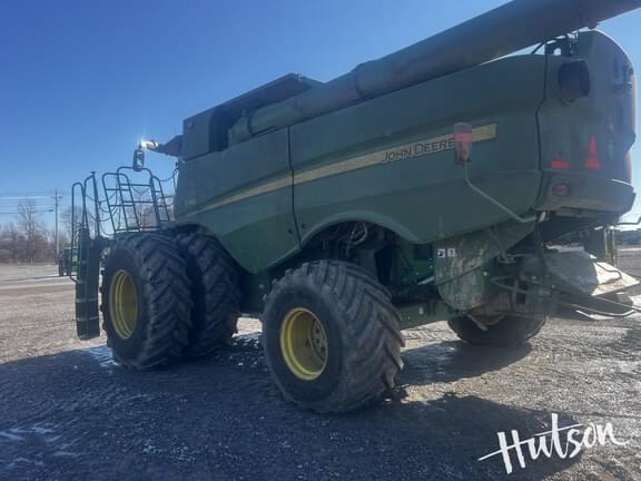 Image of John Deere S780 equipment image 3