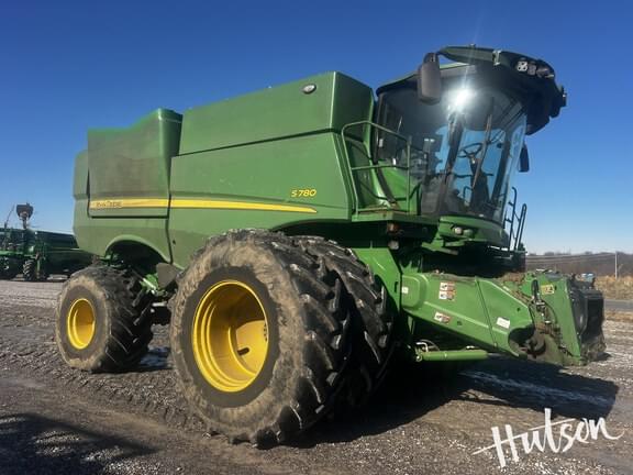 Image of John Deere S780 Primary image