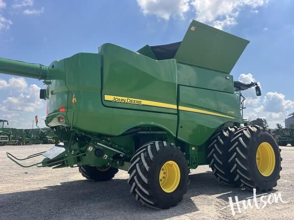 Image of John Deere S780 equipment image 1