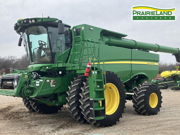 Image of John Deere S780 Primary image