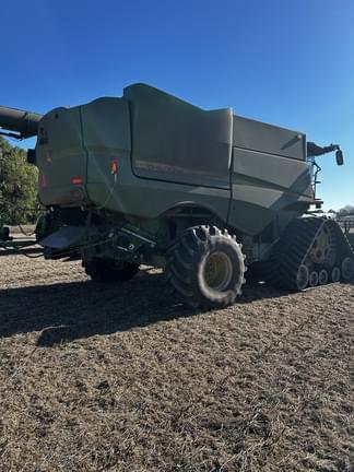 Image of John Deere S780 equipment image 3