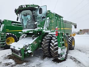 2024 John Deere S780 Image