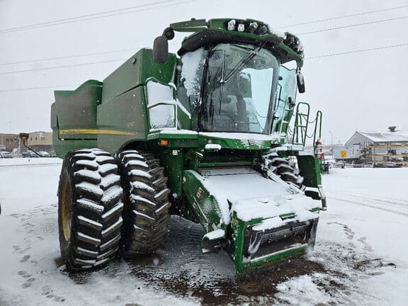 Image of John Deere S780 equipment image 3