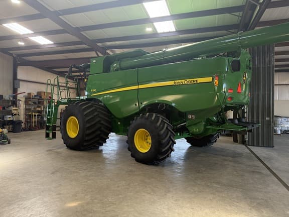 Image of John Deere S780 equipment image 3