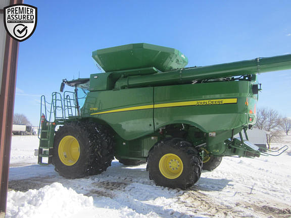 Image of John Deere S780 equipment image 4