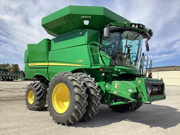 Image of John Deere S780 Primary image
