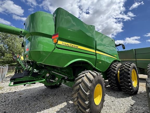 Image of John Deere S780 equipment image 4