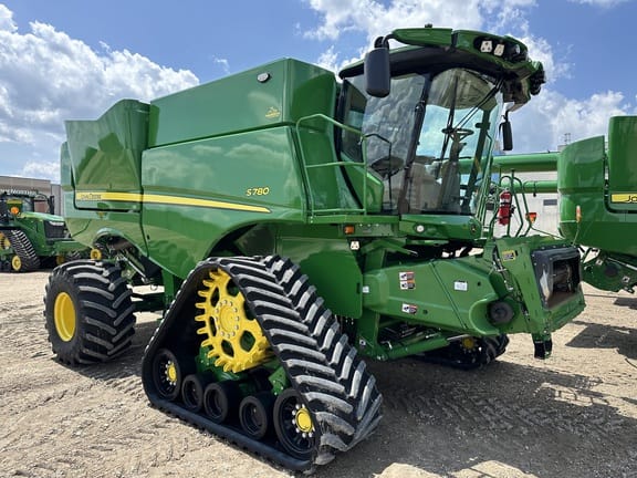 2024 John Deere S780 Equipment Image0