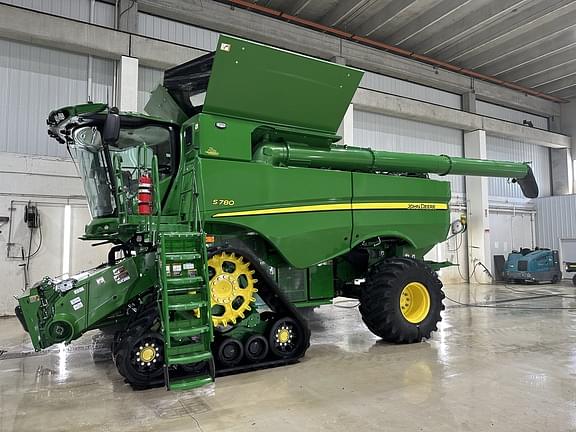 Image of John Deere S780 Primary image