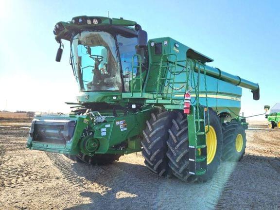 Image of John Deere S780 equipment image 3