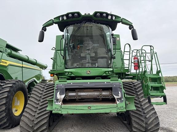 Image of John Deere S780 equipment image 2
