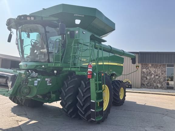 Image of John Deere S780 equipment image 3