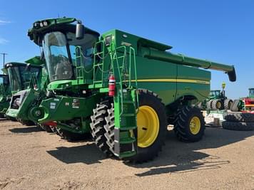 Main image John Deere S780