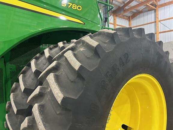 Image of John Deere S780 equipment image 3