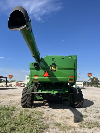 Image of John Deere S780 equipment image 4