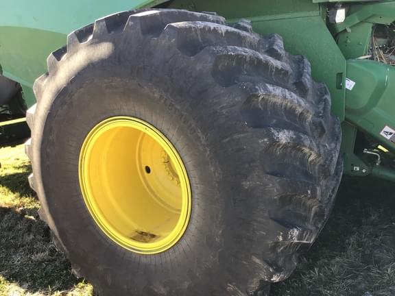 Image of John Deere S780 equipment image 4