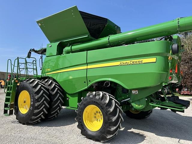 Image of John Deere S780 equipment image 4