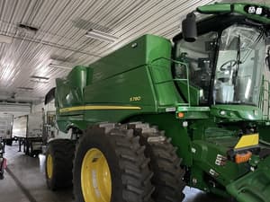 2024 John Deere S780 Image