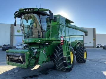 Main image John Deere S780