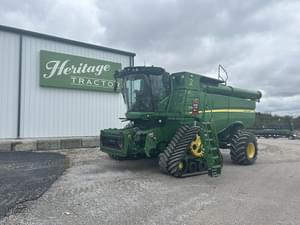 2024 John Deere S780 Image