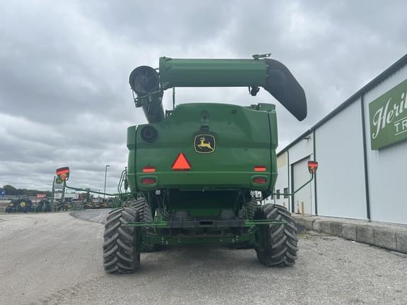 Image of John Deere S780 equipment image 3