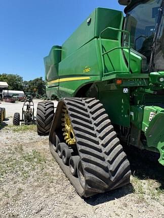 Image of John Deere S780 equipment image 3