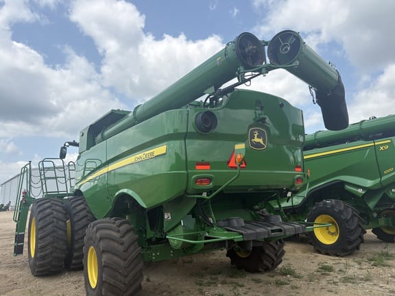 2024 John Deere S780 Equipment Image0
