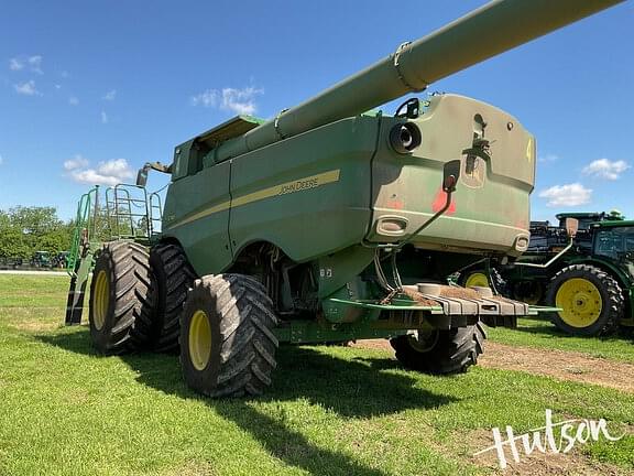 Image of John Deere S780 equipment image 4