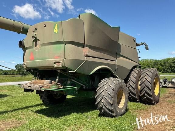Image of John Deere S780 equipment image 2