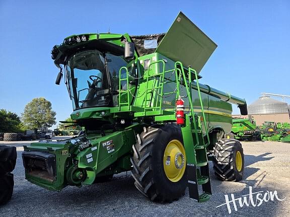 Image of John Deere S780 equipment image 1