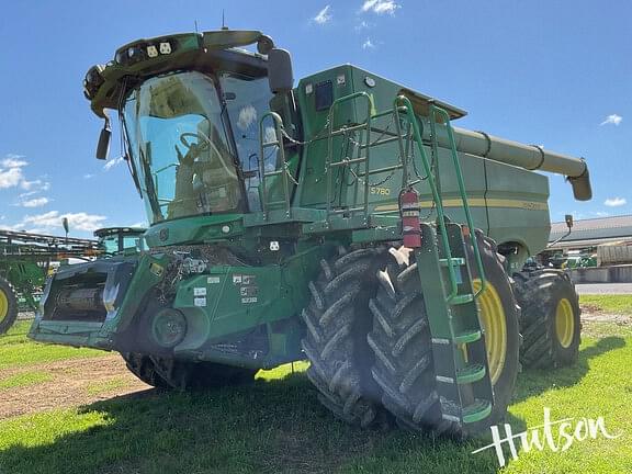 Image of John Deere S780 equipment image 1