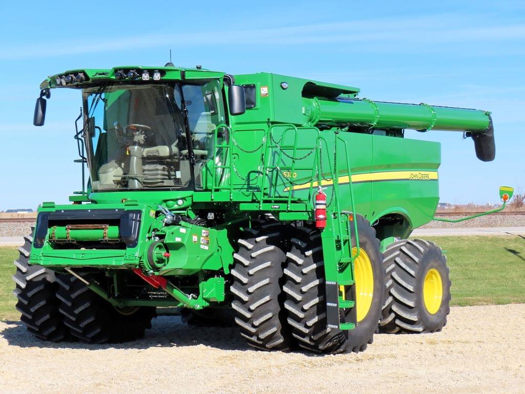 Image of John Deere S780 Primary image