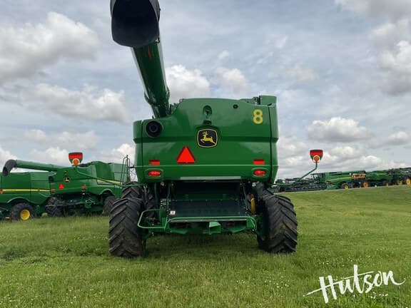 Image of John Deere S780 equipment image 1