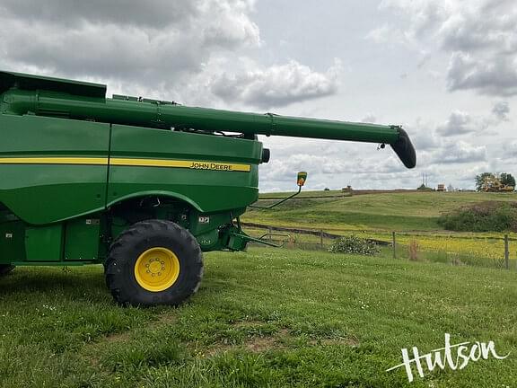 Image of John Deere S780 equipment image 4