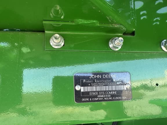 Image of John Deere S780 equipment image 3