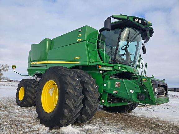 Image of John Deere S780 equipment image 3