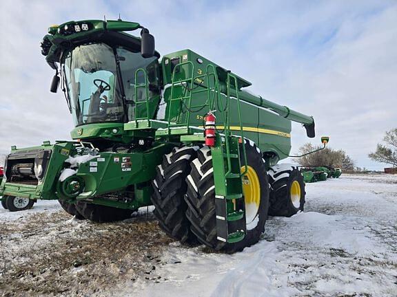 Image of John Deere S780 Primary image